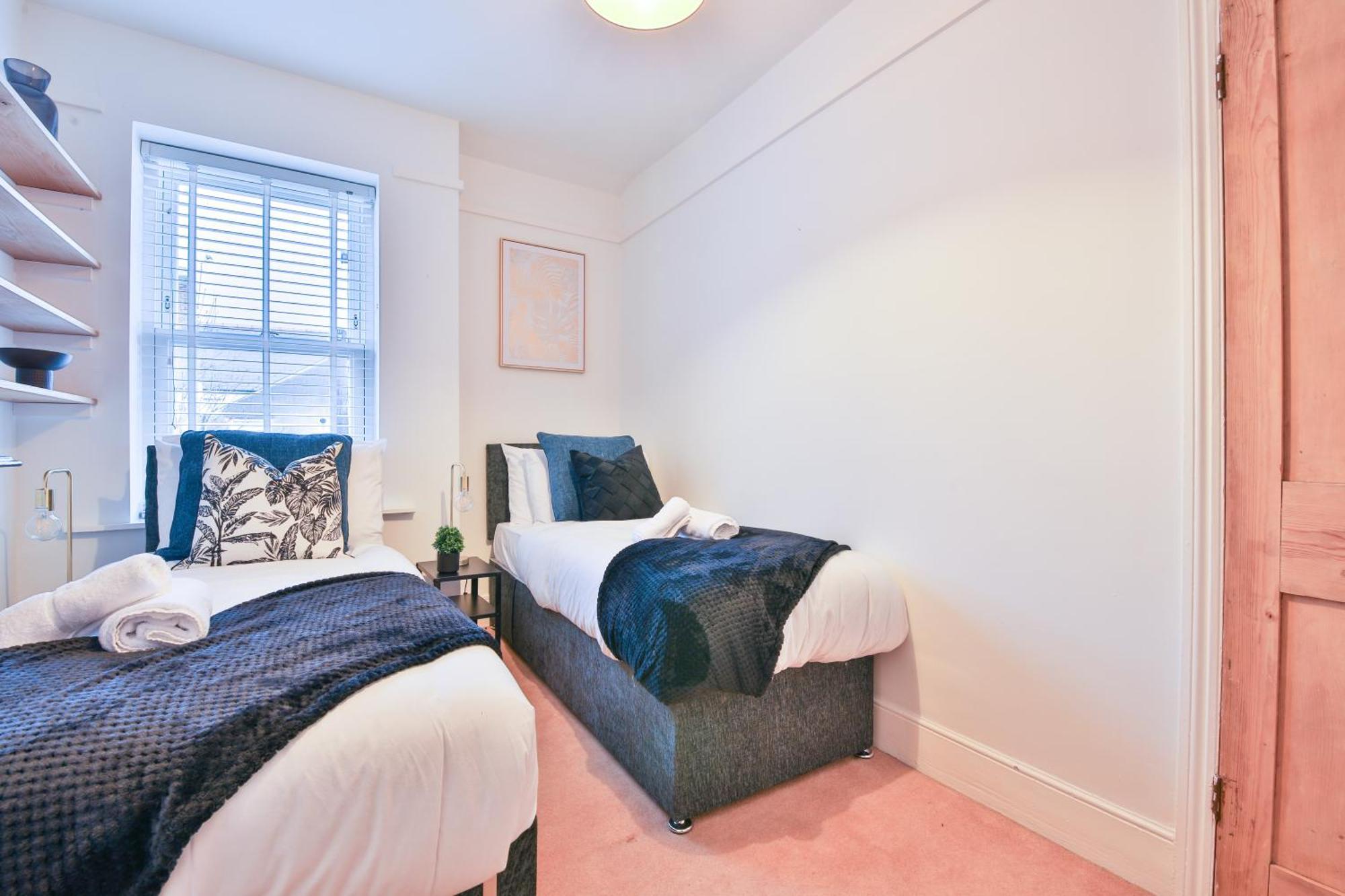 Stayright 3-bed Pontcanna House Next To Pontcanna Fields Holiday home *