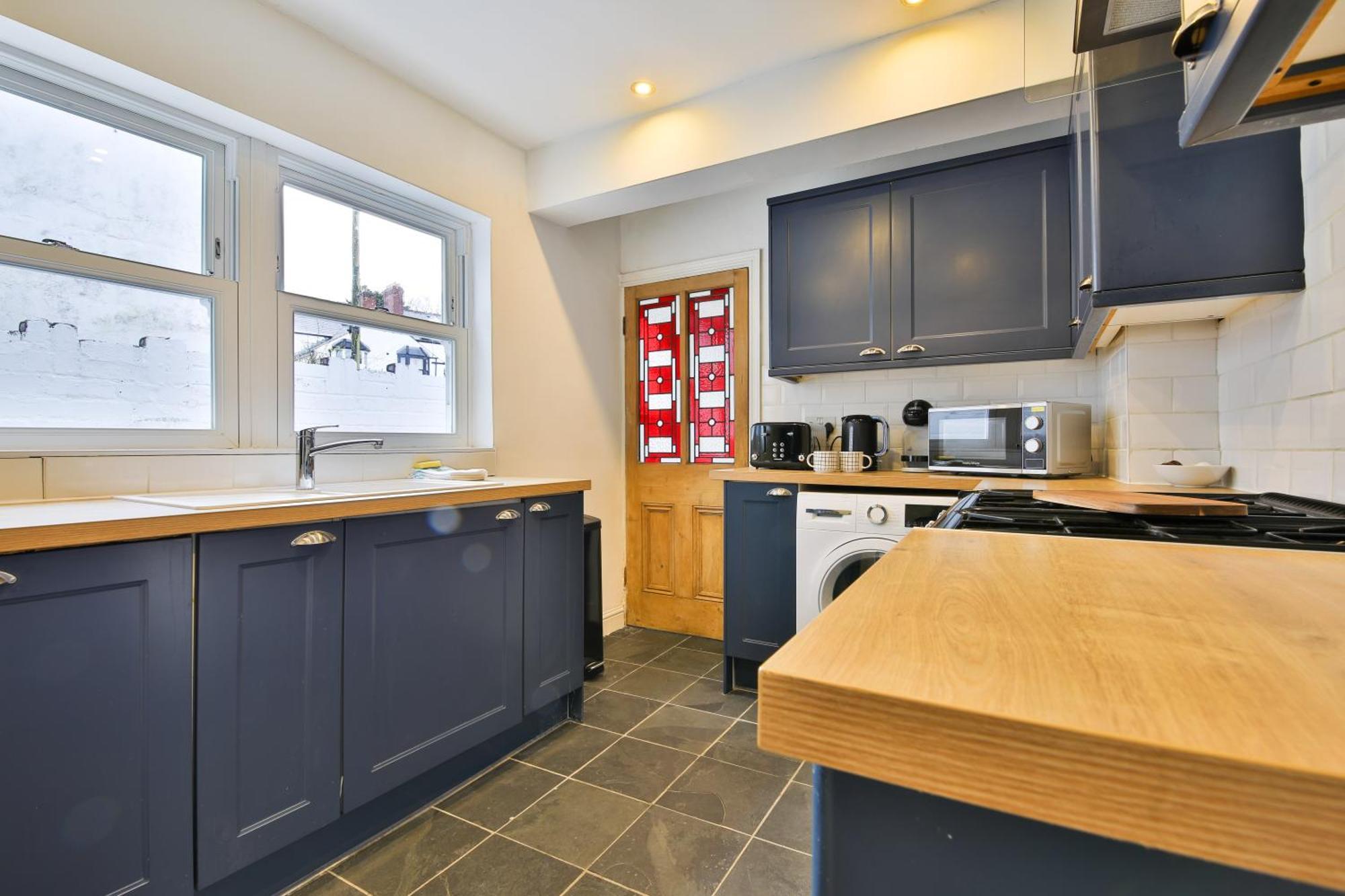 Stayright 3-bed Pontcanna House Next To Pontcanna Fields Holiday home